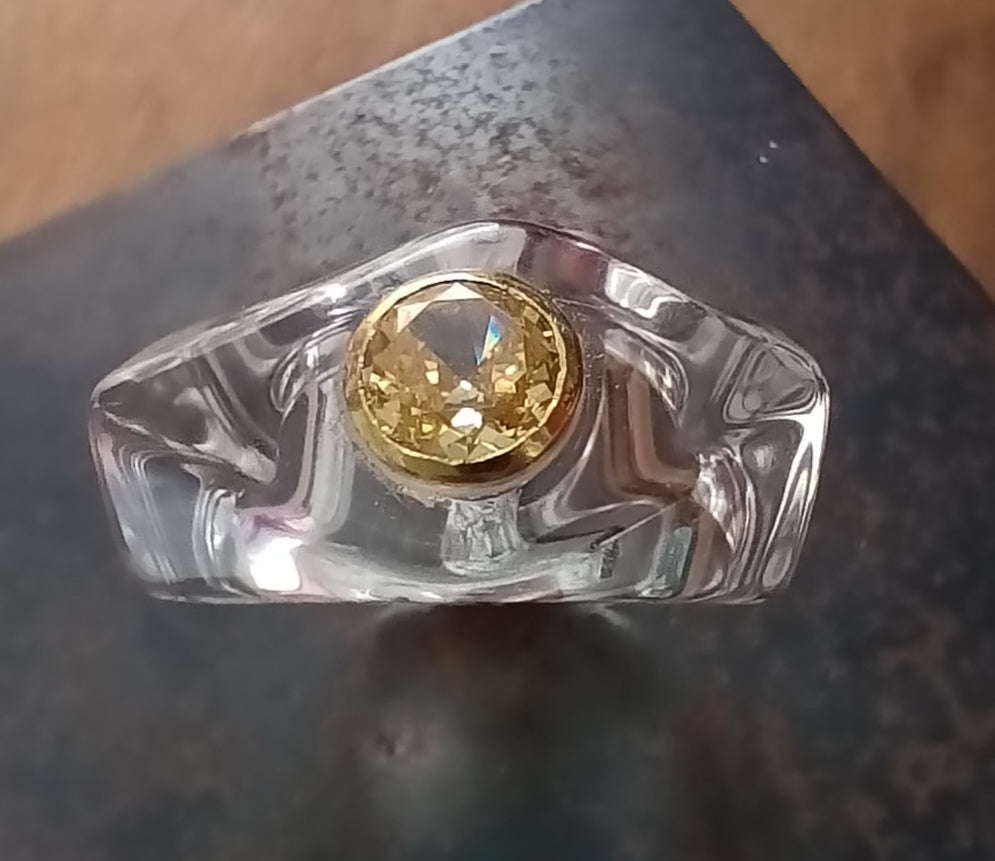 Anello Vintage Resina Trasparente & Swarovski Giallo Oro — Giampaolo Giardina